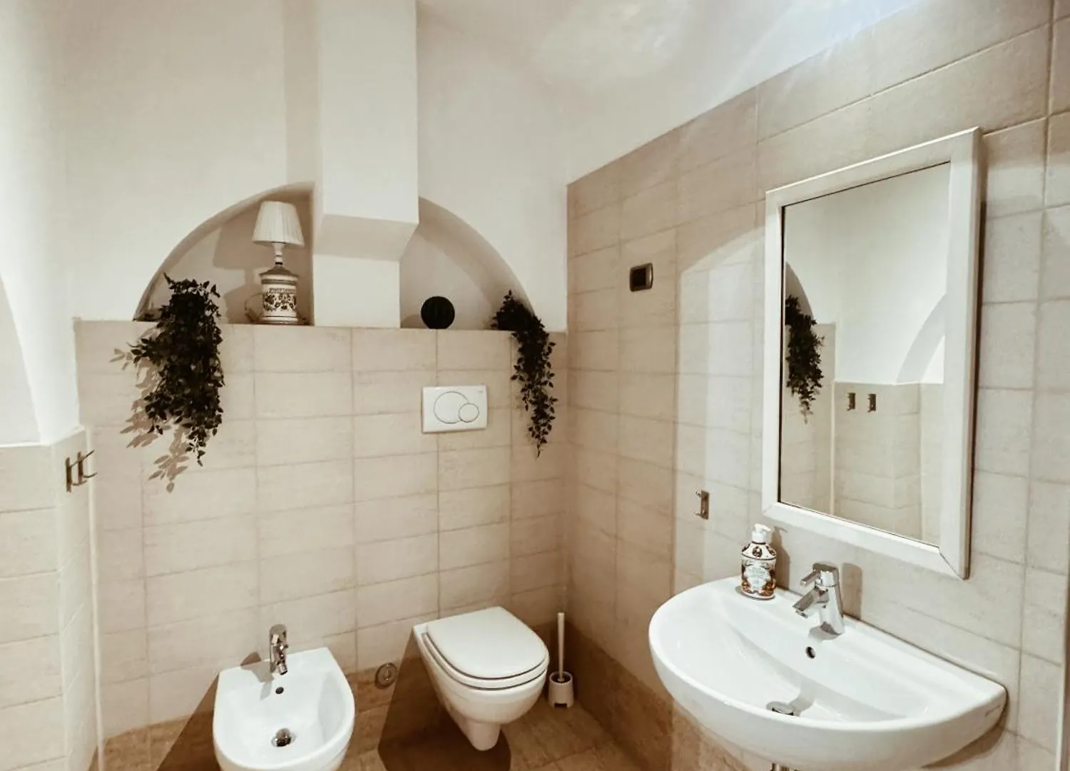 Residenza Tritone Luxury Guest House Trevi Fountain روما 0*,  إيطاليا